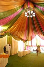 Tenda Pelaminan (meja buffet dan resepsionis)